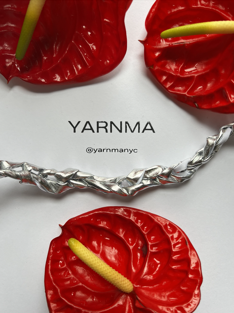 YARNMA silver piece with red anthurium flowers
